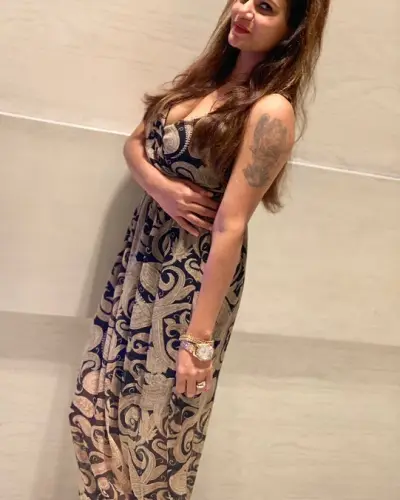 Chincholi Escort